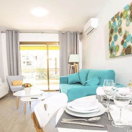 Appart hôtel Ona Aquamarina 4*